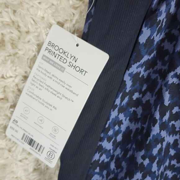 Athleta Brooklyn Printed Shorts Womens 20 Featherweight Stretch Abstract Pattern - Picture 10 of 13